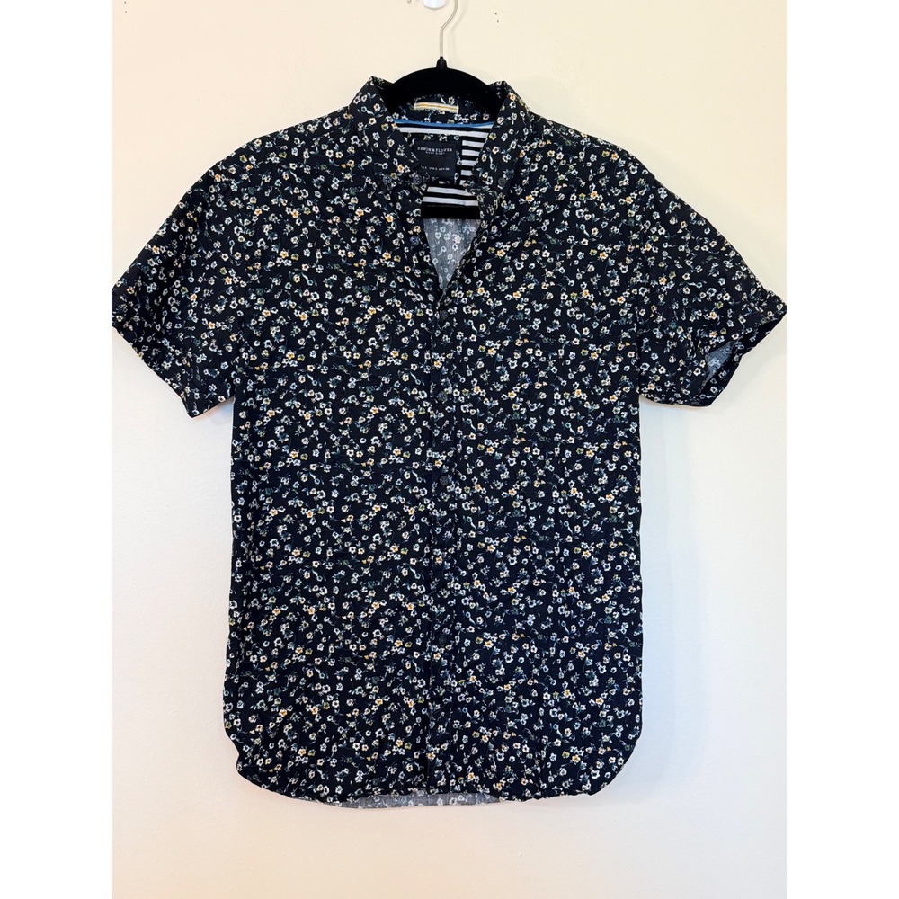 Denim & Flower Ricky Singh Mens Small Floral Short Sleeve Button Down Shirt